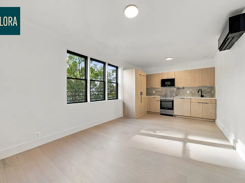 310 E 12th St #5E