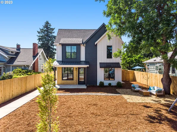 3761 SE 73rd Ave #1, Portland, OR 97206