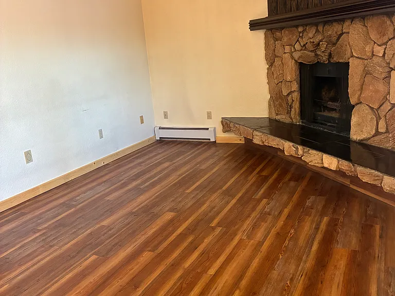 2104 Roosevelt Dr #1 — Photo 3