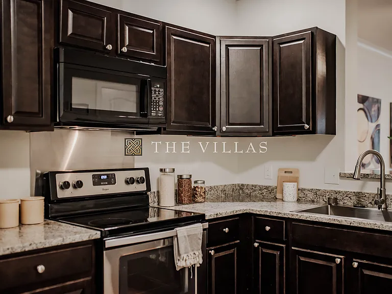 The Villas Apartments — Photo 35