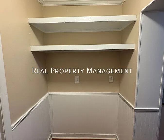 4440 Nicholl Dr — Photo 7