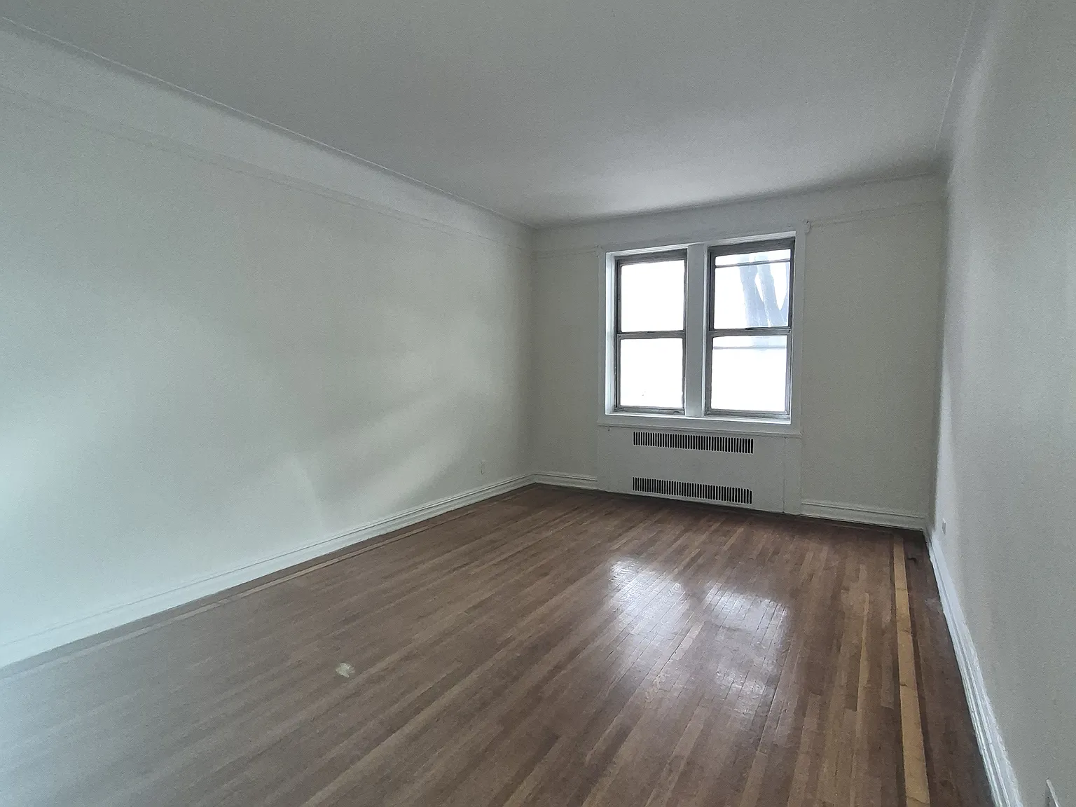 1 bed, 700 sqft, $2,050 — Photo 1