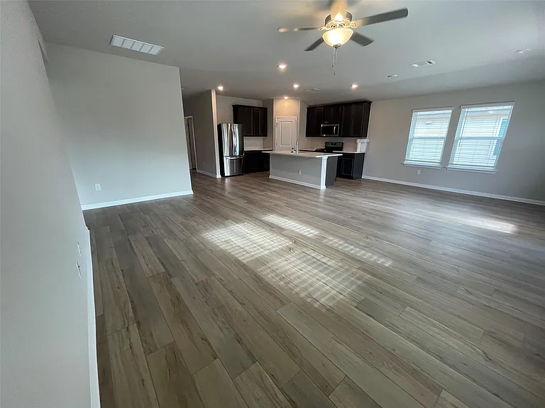 404 Grasslands Trl — Photo 10