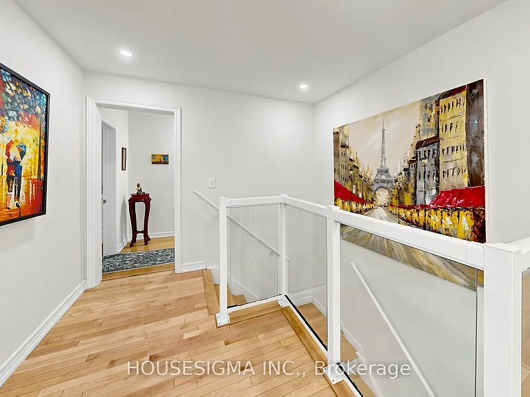 69 Holyrood Ave — Photo 41