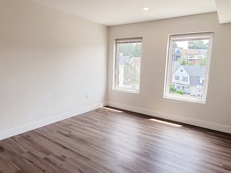 317 Belgrade Ave #201 — Photo 4