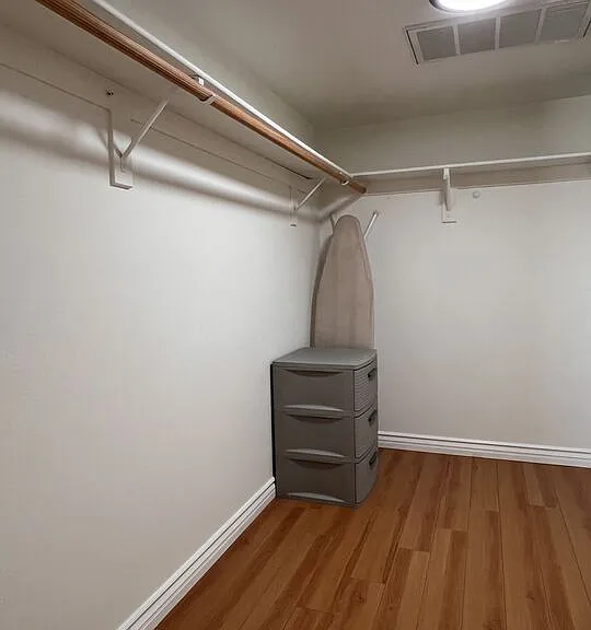 108 W Maple St #27 — Photo 18