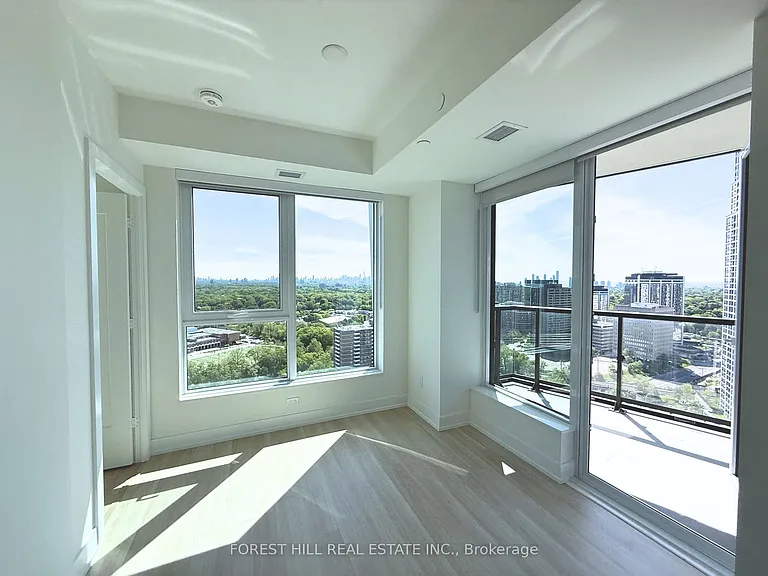 60 Central Park Dr #2504 — Photo 11