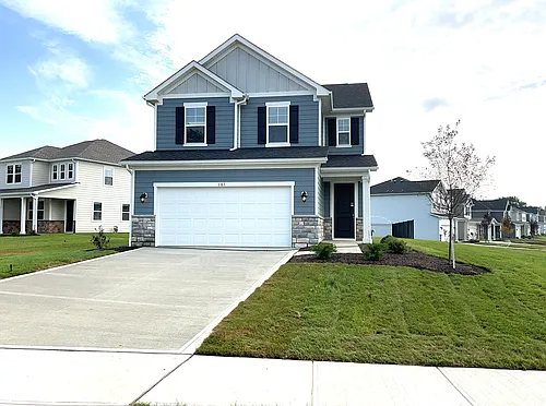 101 Marie Cir Photo 1