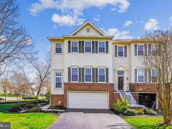 13056 Harvest Pl, Clifton, VA 20124