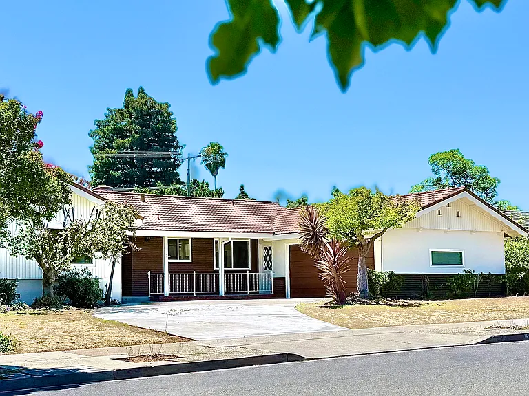 7428 Tiptoe Ln — Photo 16