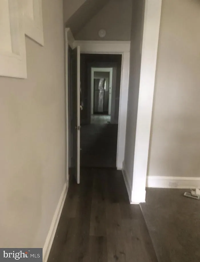 2 bed, 925 sqft, $1,250 — Photo 4