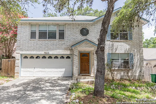 4 bed, 2.5 bath, 2400 sqft, $2,100 — Photo 1