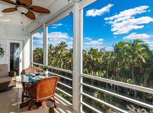 1000 NE 14th Ave #8, Hallandale, FL 33009