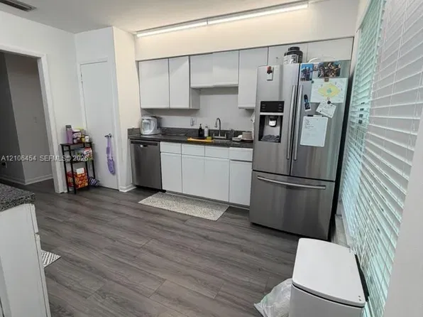 6245 Old Court Rd APT 201, Boca Raton, FL 33433