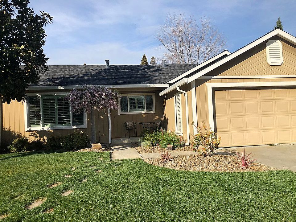 2nd image of 643 Ithica Ct