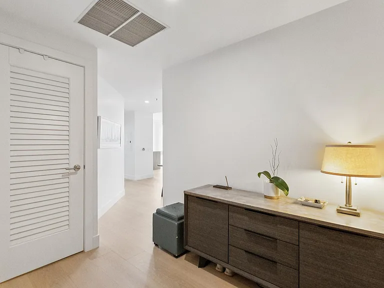 201 Folsom St #40A-L — Photo 2