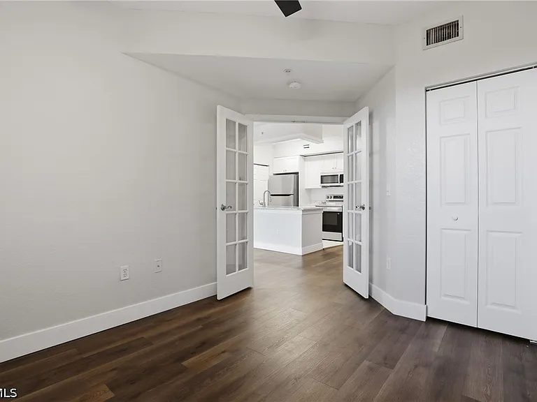 6321 Aragon Way #306 — Photo 20