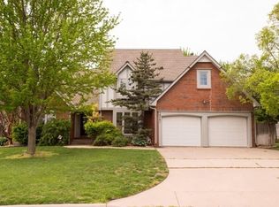 4701 N Farmstead St, Bel Aire, KS 67220