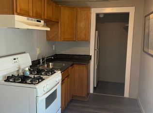 13 Sackett St #2R, Westfield, MA 01085