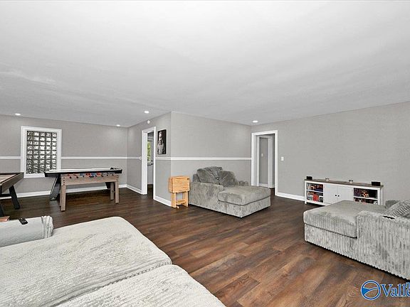 4th image of 1319 Sheraton St SE