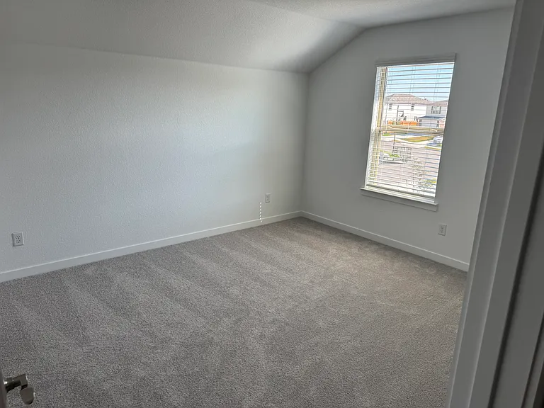 473 Bristlecone Bnd — Photo 15