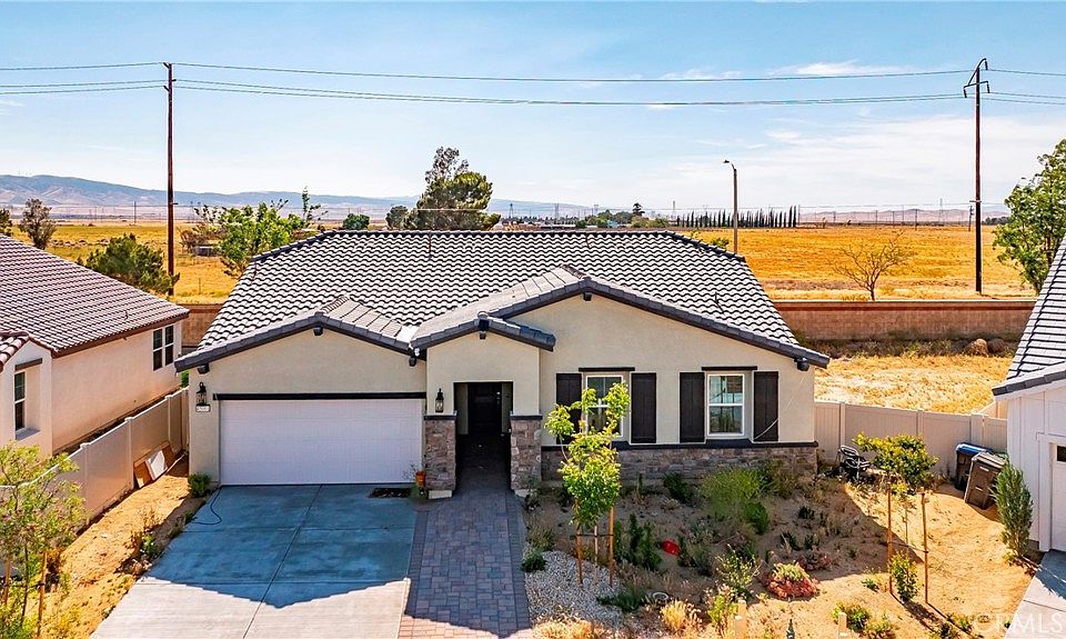 1st image of 45061 Floral Vista Way