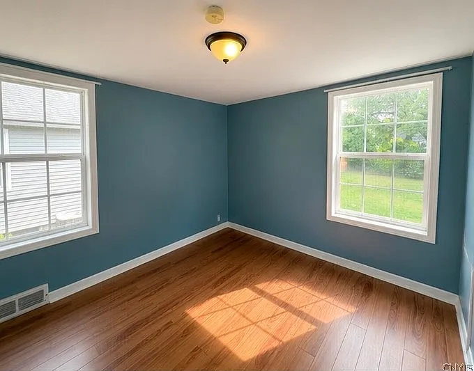 203 Newcastle Rd — Photo 10