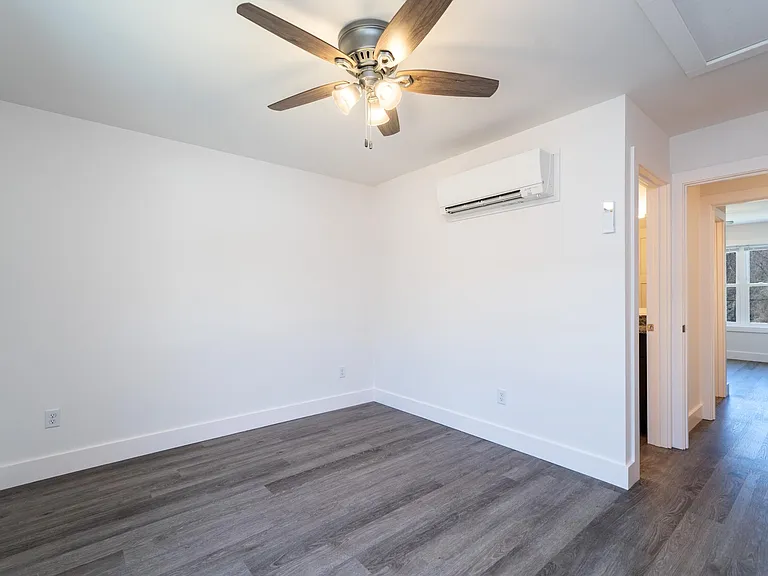 142 Rumbough Pl #1 — Photo 15