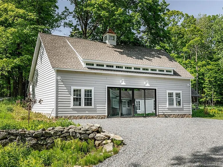 90 Sharon Mountain Rd — Photo 16
