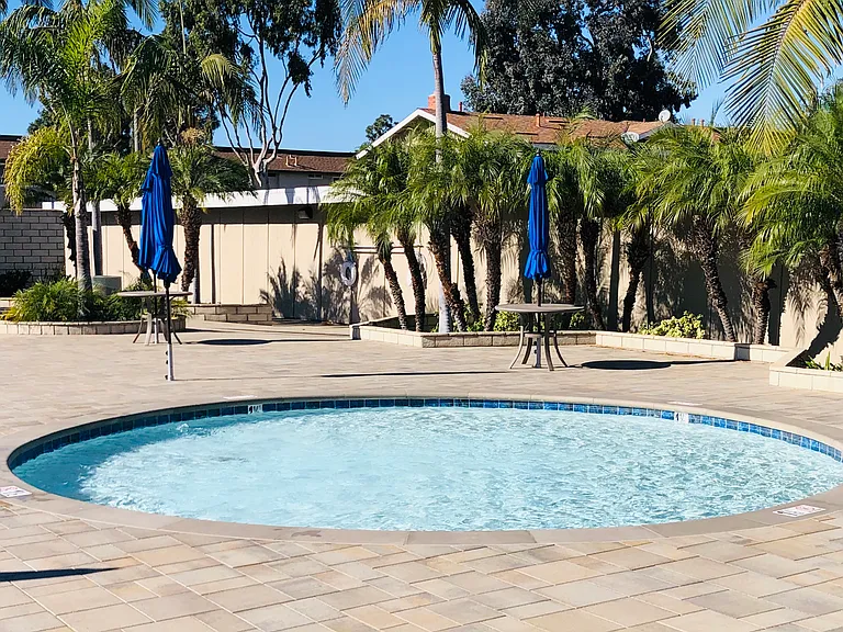9778 Charing Cross Dr — Photo 27