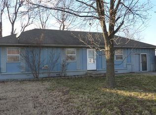 705 Frank St, Nixa, MO 65714