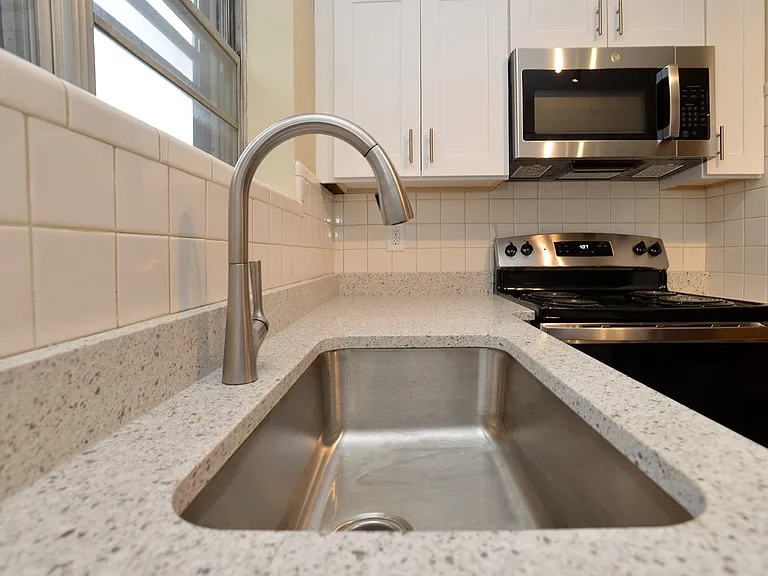 7024 Southland Ave #B — Photo 8