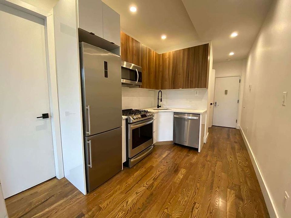 1st image of 249 Midwood St APT 8F