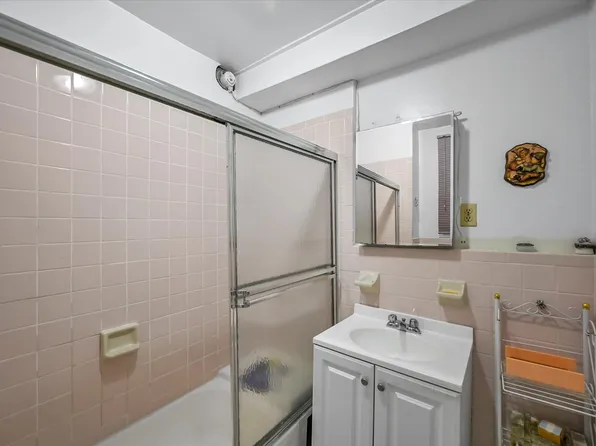 23-16 101st Street image 11 of 24