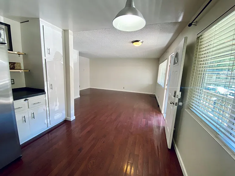 1223 Bonanza Ave #21 — Photo 10