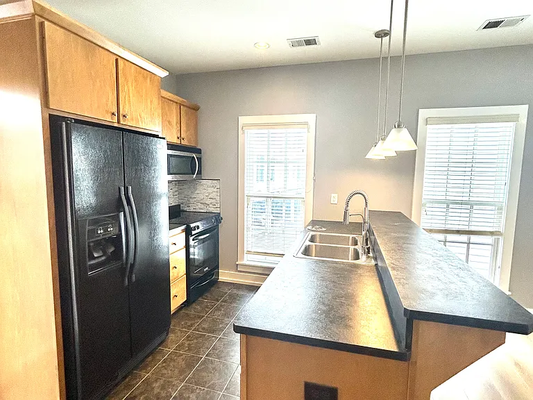 9428 Norton Commons Blvd — Photo 8