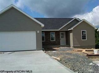 322 Butler Dr, Morgantown, WV 26508