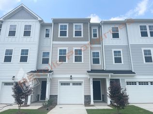 432 Deercroft Dr, Apex, NC 27539