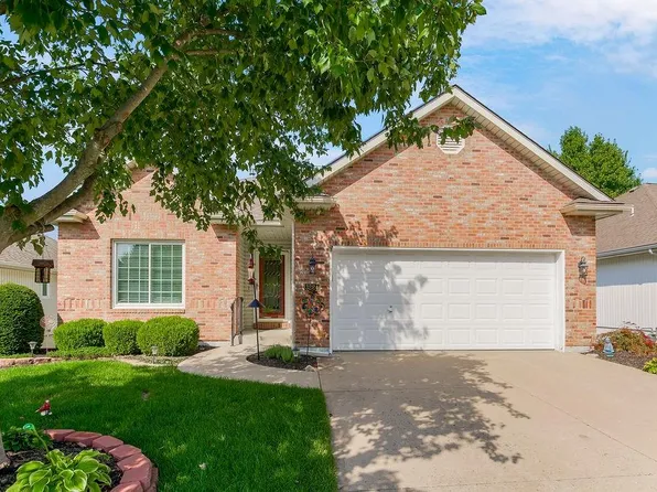 3224 S Cardinal Ct, Blue Springs, MO 64015