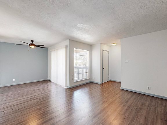 5th image of 4601 Carlisle Blvd NE APT G8