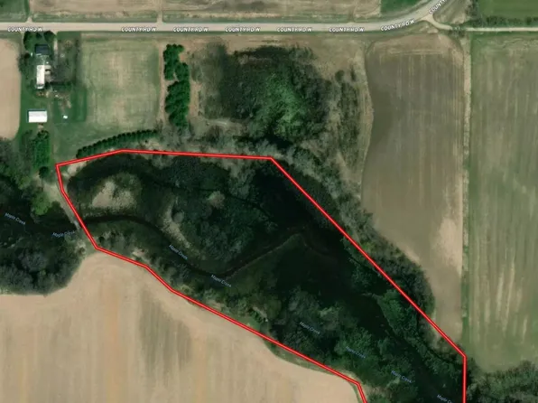 County Rd W, New London, WI 54961