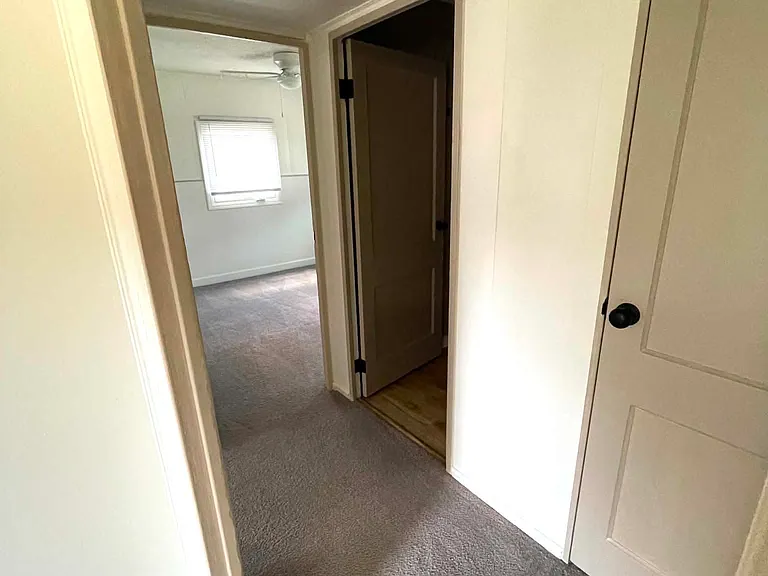 6752 Hamilton St — Photo 13