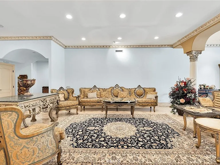22349 Dolorosa St — Photo 34