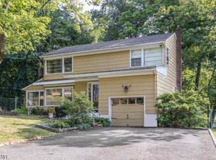 117 Berkshire Dr, Berkeley Heights, NJ 07922
