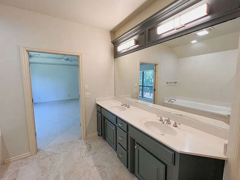 3124 Viewmont Ct — Photo 25