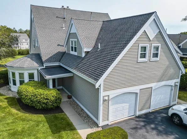 17 Bay Pointe Drive Ext #17, Buzzards Bay, MA 02532