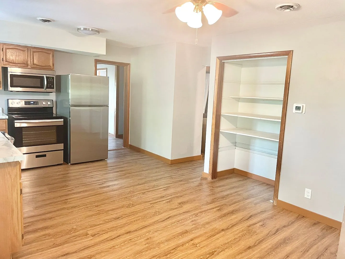 Charming Remodeled Home on Large Lot with Workshop! — Photo 2