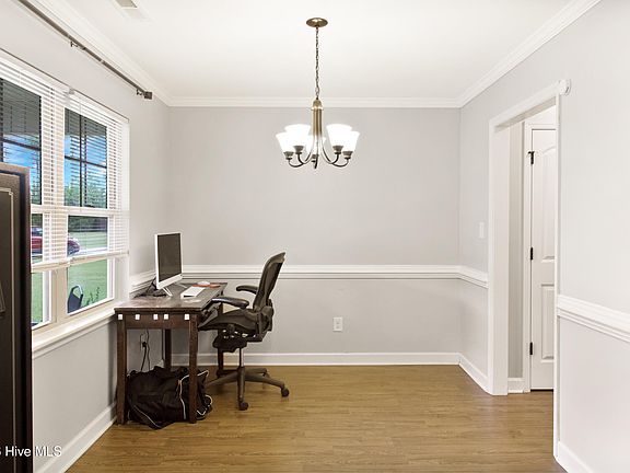 4th image of 508 Maggies Ct