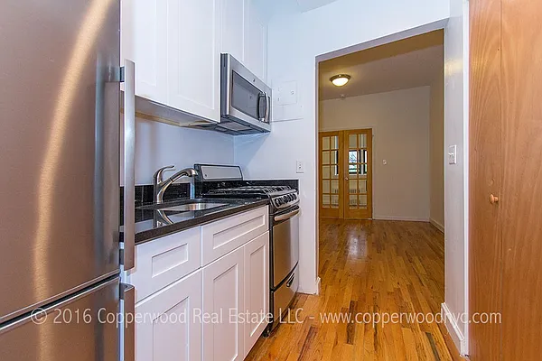 Rented by Copperwood Real Estate | media 8