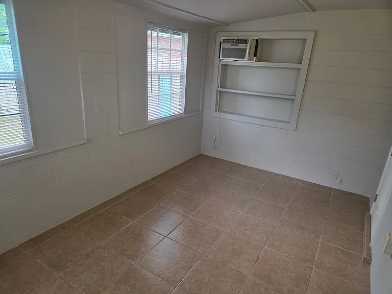 4843 Orange Grove Blvd — Photo 10